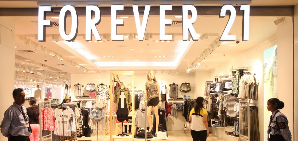 Forever21 se refuerza en México: abre su primera tienda en Pachuca